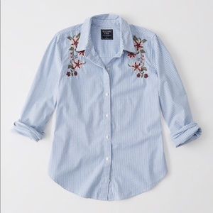 ✨Embroidered poplin shirt✨
